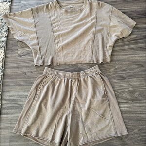 Aerie Tan Short Sleeve And Short Set COMFY